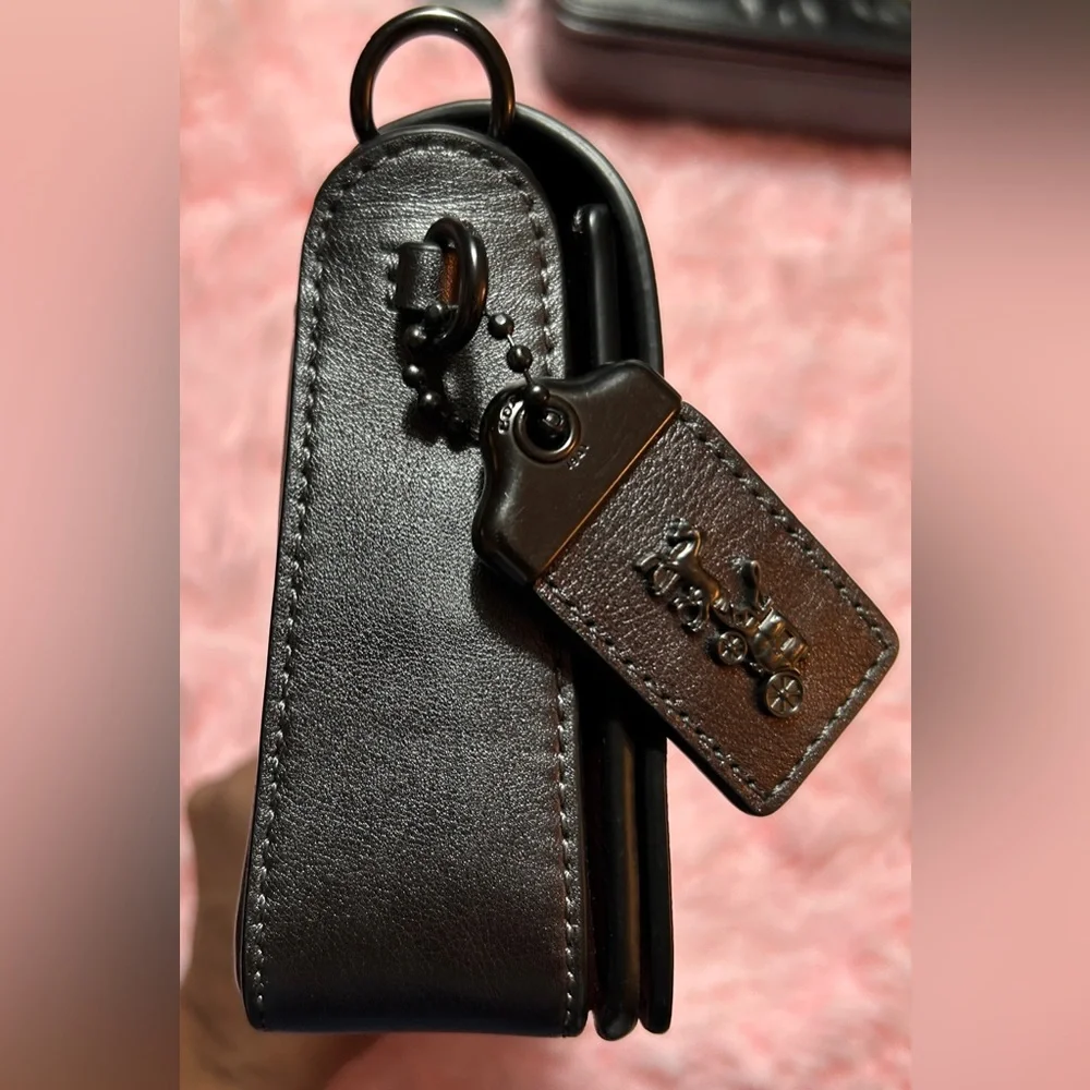 COACH SIGNATURE LEATHER DINKY - METALLIC GRAPHITE - Picture 4 of 11